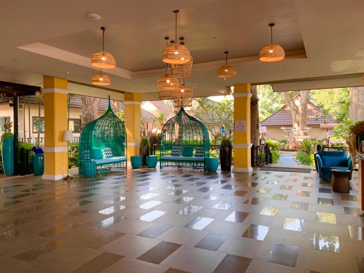 Chiangkhong Teak Garden Riverfront Onsen Hotel- Sha Extra Plus Chiang Khong Exterior photo