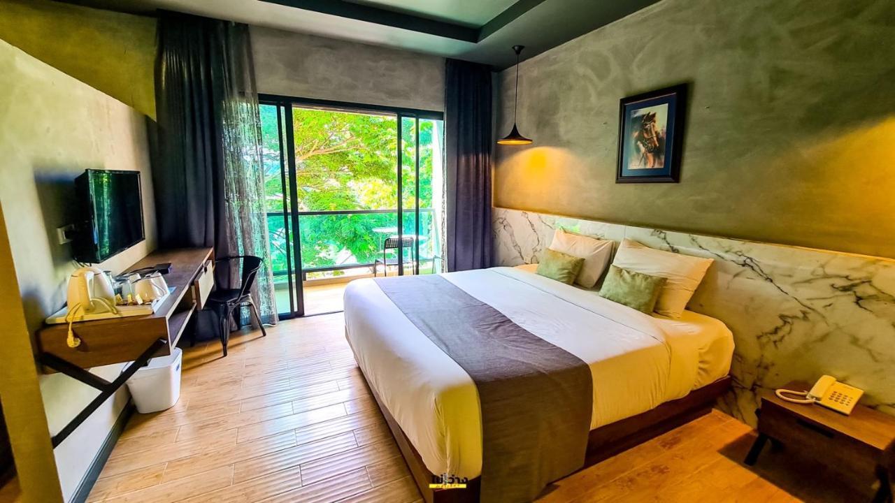 Chiangkhong Teak Garden Riverfront Onsen Hotel- Sha Extra Plus Chiang Khong Exterior photo