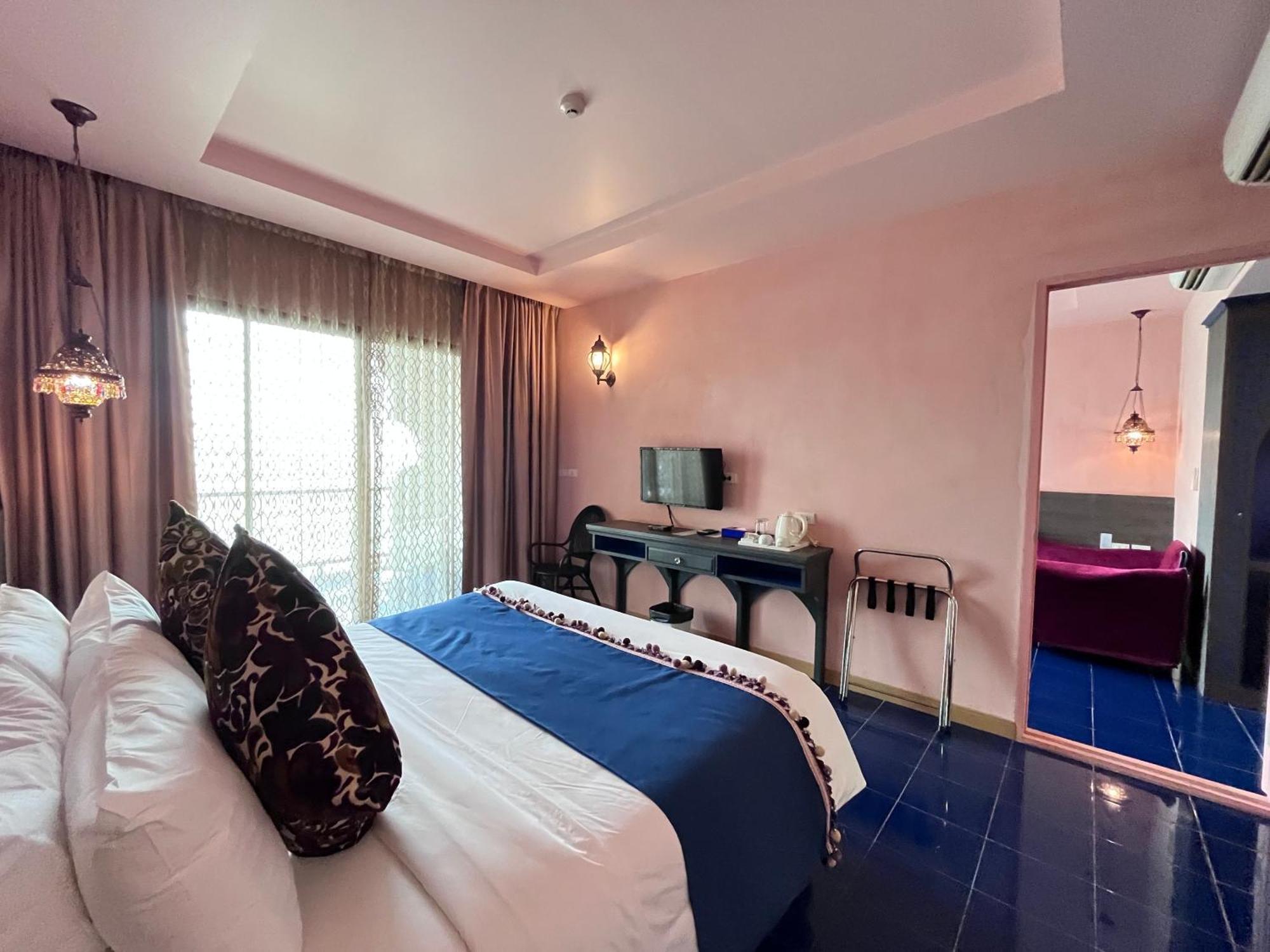 Chiangkhong Teak Garden Riverfront Onsen Hotel- Sha Extra Plus Chiang Khong Exterior photo