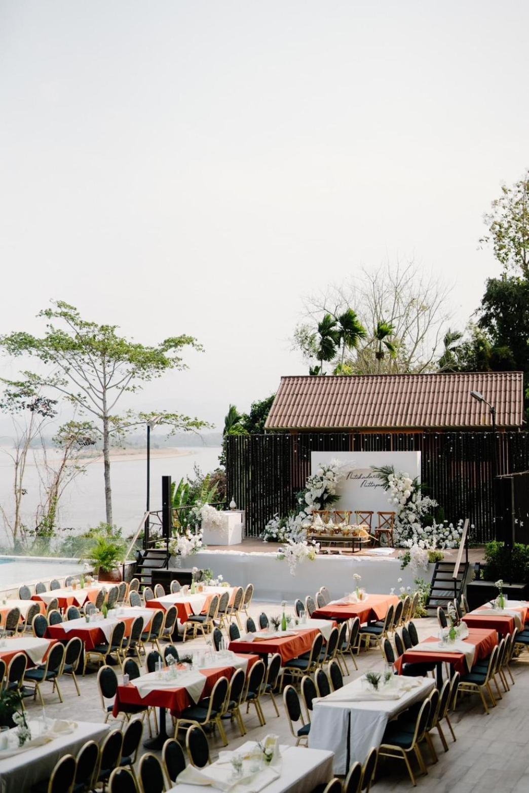 Chiangkhong Teak Garden Riverfront Onsen Hotel- Sha Extra Plus Chiang Khong Exterior photo